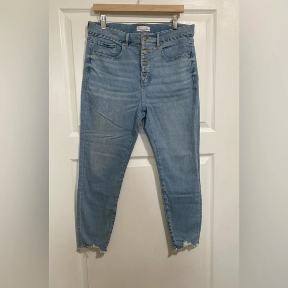 LOFT  Skinny Crop Jeans - Picture 2 of 5